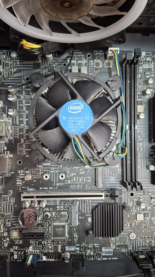 Intel Core i3-10100F 3.6GHz (4.3GHz Turbo) 6MB Önbellek 4 Çekirdek LGA1200 İşlemci