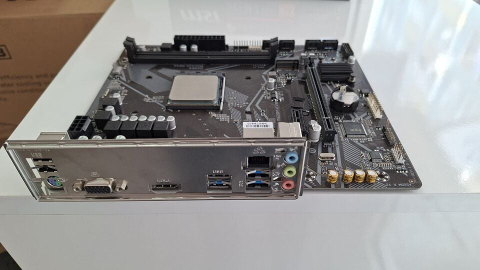 A520M K V2 DDR4 5100MT/s(OC) AM4 mATX Anakart