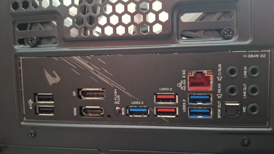 B550 AORUS ELITE V2 DDR4 4733MT/s(OC) AM4 ATX Anakart