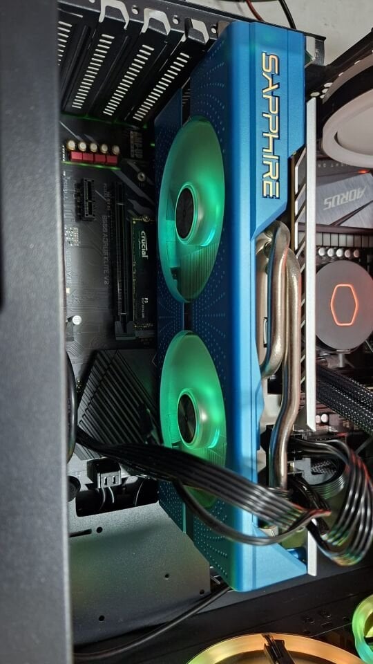NITRO+ AMD Radeon RX 590 SE 8GB GDDR5 256-bit Ekran Kartı