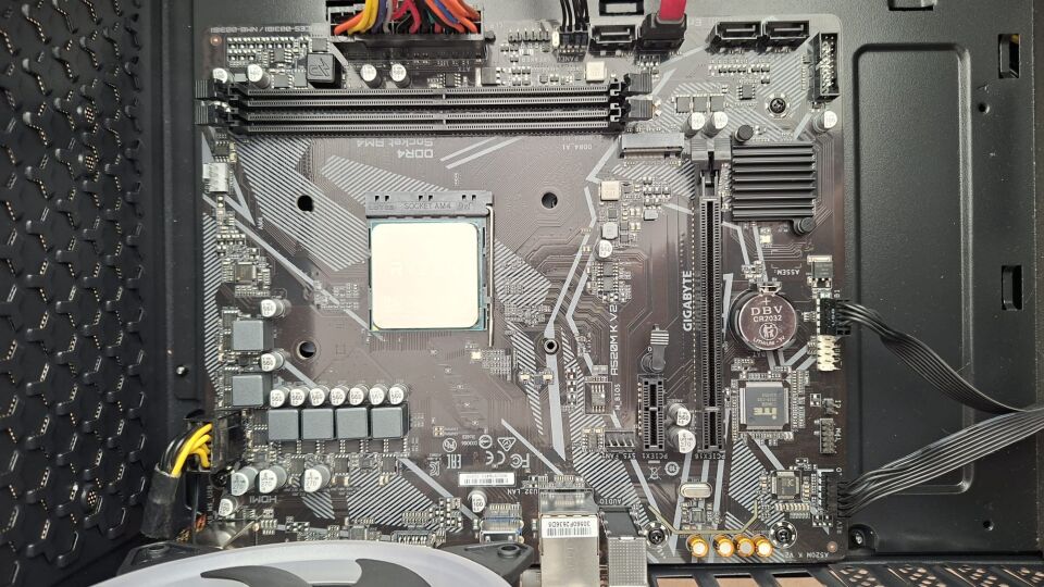 A520M K V2 DDR4 5100MT/s(OC) AM4 mATX Anakart