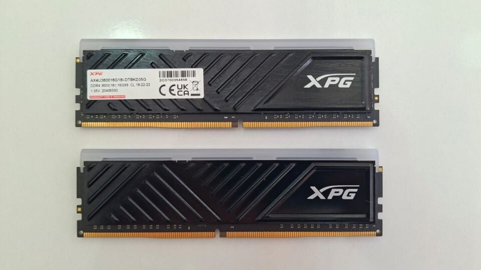 Spectrix D35G RGB 32GB (2x16GB) DDR4 3600MT/s CL18 RAM