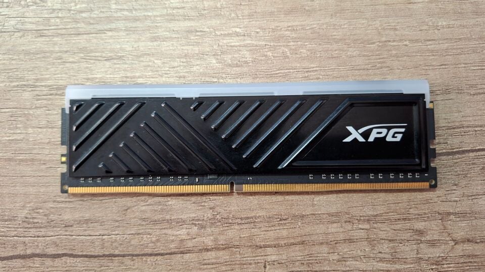 Spectrix D35G RGB 16GB (1x16GB) DDR4 3600MT/s CL18 RAM
