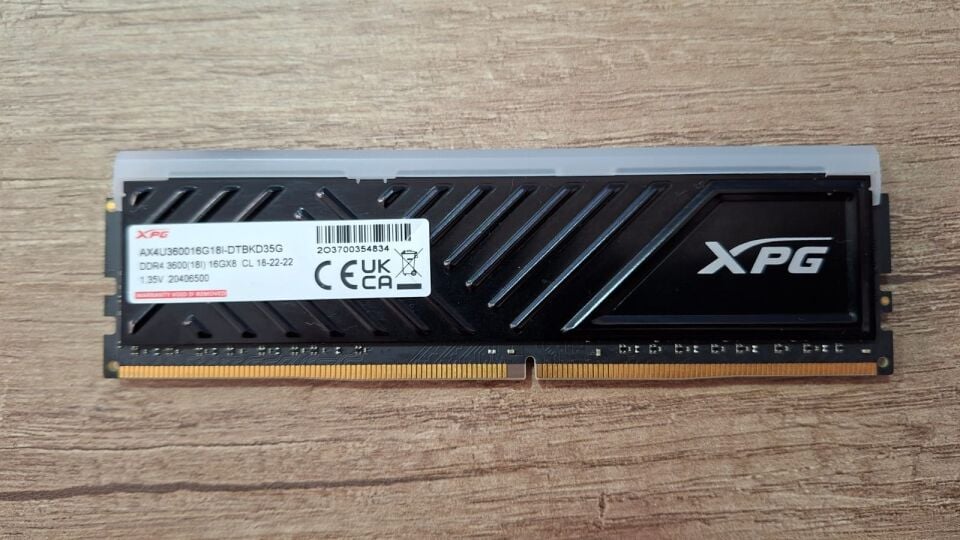 Spectrix D35G RGB 16GB (1x16GB) DDR4 3600MT/s CL18 RAM
