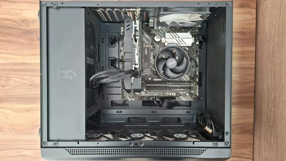 MEGA GAMING GMT01 R5-5500 16GB-DDR4 500GB-SSD RX-580-8G Masaüstü PC