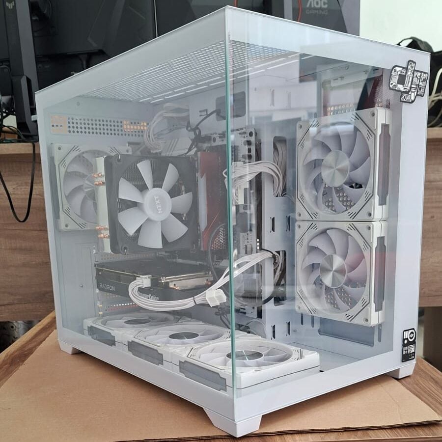 MEGA GAMING NXG01 R5-7600 16GB-DDR5 512GB-SSD RX-9060-XT-16G Masaüstü PC
