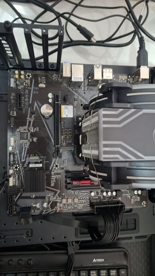 B550M K DDR4 4733MT/s(OC) AM4 mATX Anakart