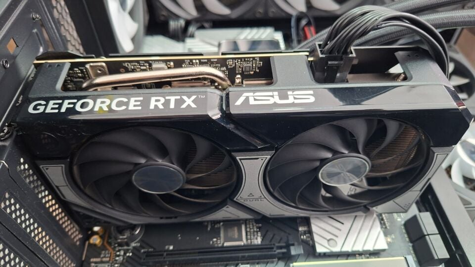 Dual GeForce RTX 5060 Ti OC 16GB GDDR7 128-bit Ekran Kartı