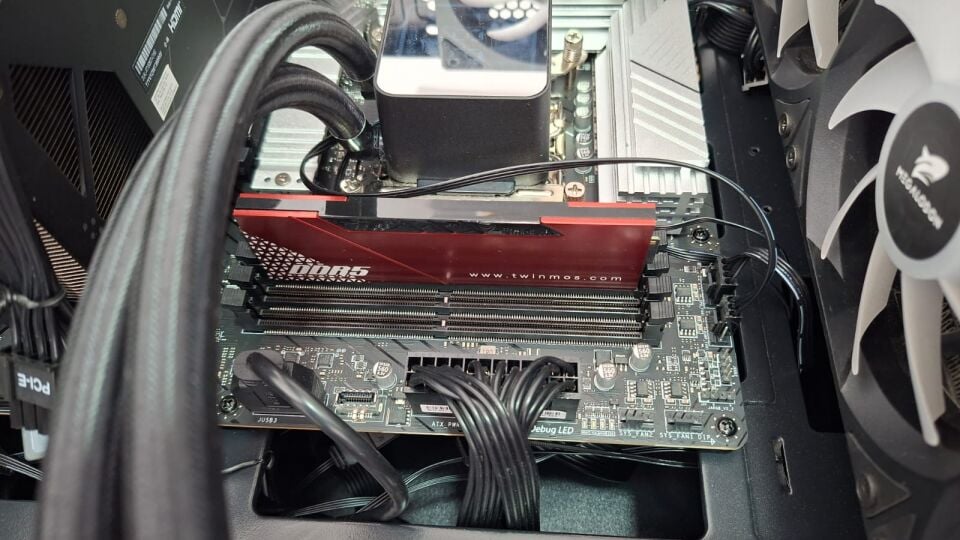 VoltX 32GB (1x32GB) DDR5 5600MT/s CL36 RAM